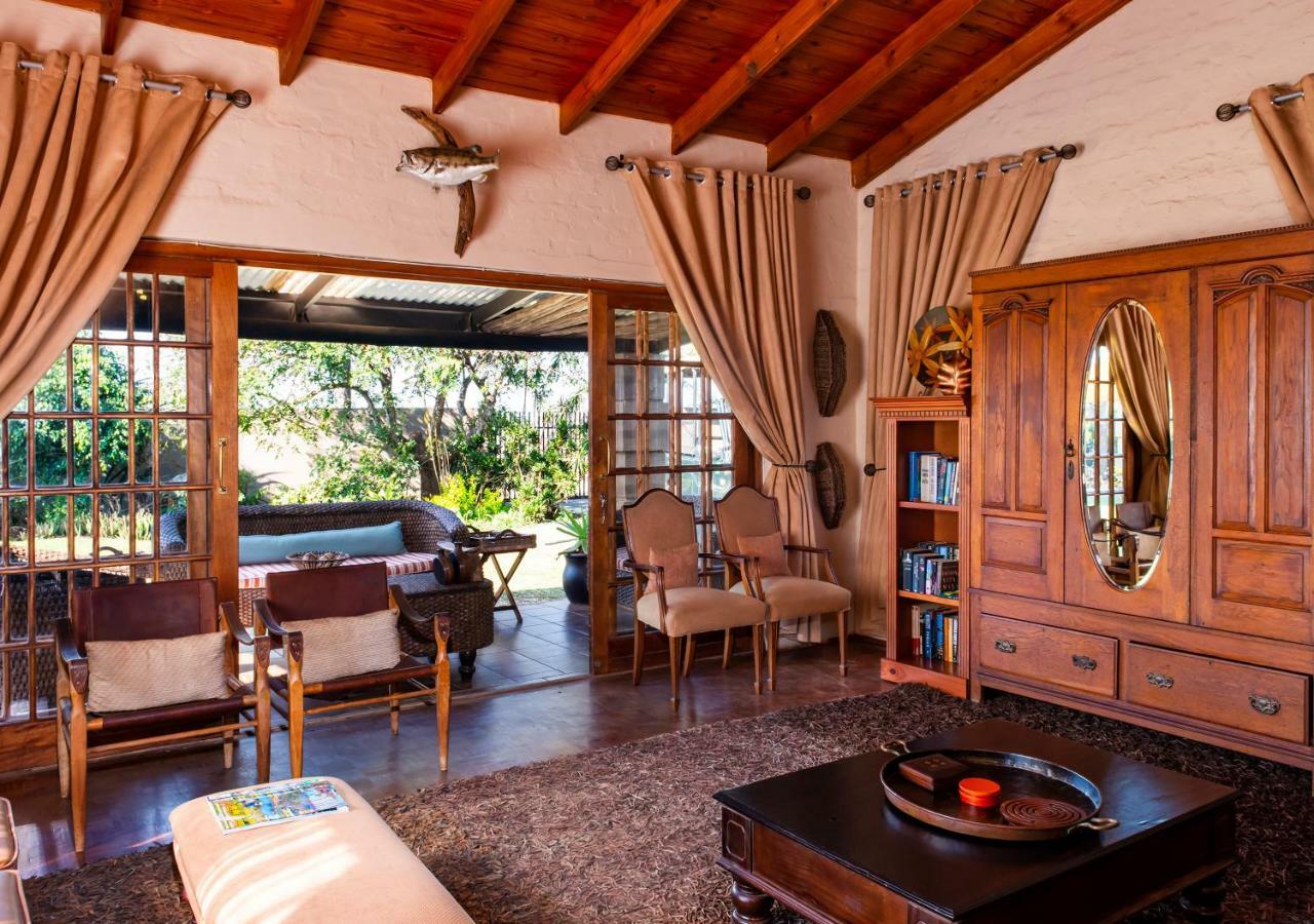 Ama Zulu Guesthouse & Safaris Hluhluwe Exterior photo